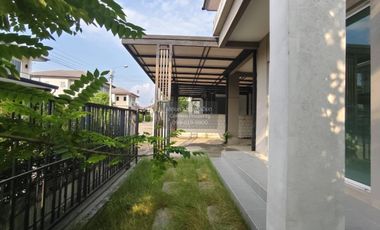 出售 3 卧室 独立屋 在 Bang Yai, Nonthaburi