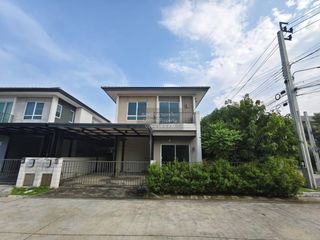出售 3 卧室 独立屋 在 Bang Yai, Nonthaburi