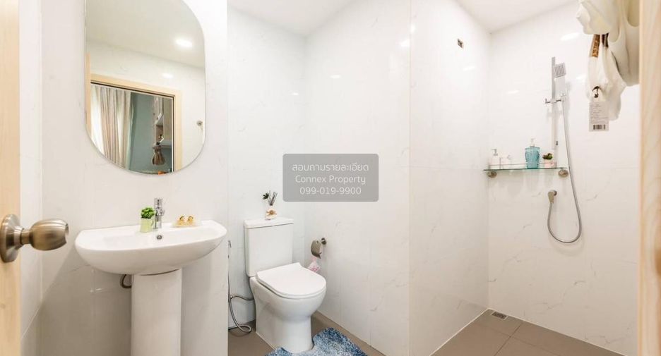 For sale 3 ベッドルーム townhouse in Sam Phran, Nakhon Pathom