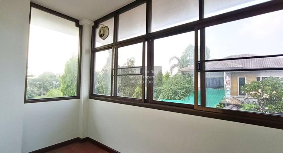 Haus zum Kauf mit 3 Zimmer in Sai Mai, Bangkok