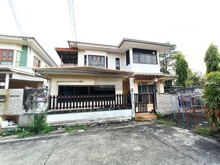 Haus zum Kauf mit 3 Zimmer in Sai Mai, Bangkok