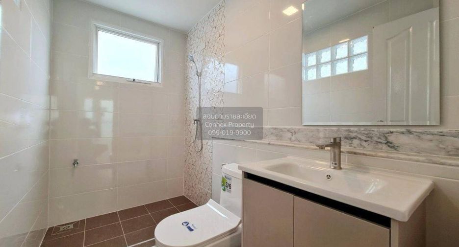 Casa en venta de 3 habitaciones en Mueang Nonthaburi, Nonthaburi