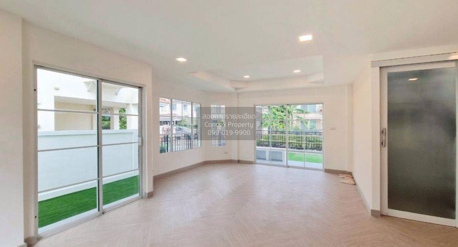 Casa en venta de 3 habitaciones en Mueang Nonthaburi, Nonthaburi