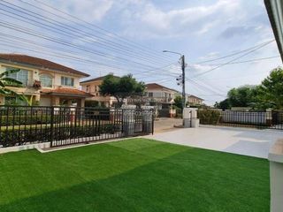 Casa en venta de 3 habitaciones en Mueang Nonthaburi, Nonthaburi