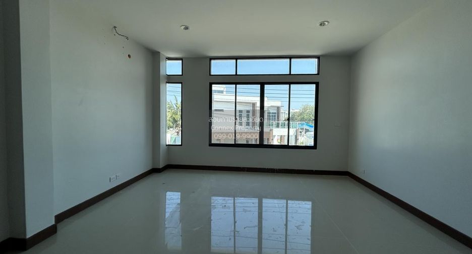For sale 3 bedrooms townhouse in Cha Am, Phetchaburi