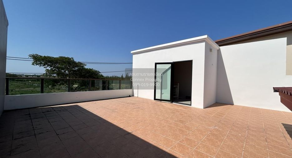 For sale 3 bedrooms townhouse in Cha Am, Phetchaburi