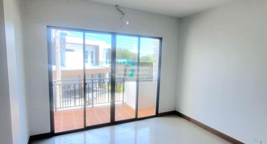 For sale 3 bedrooms townhouse in Cha Am, Phetchaburi