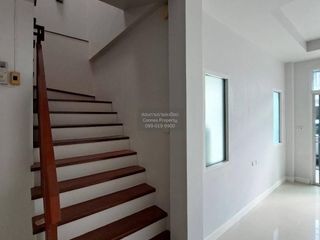Reihenhaus zum Kauf mit 3 Zimmer in Pak Kret, Nonthaburi