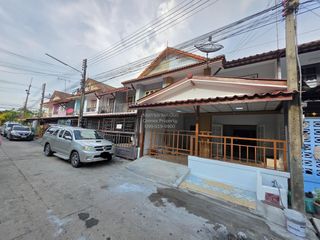 For sale 3 ベッドルーム townhouse in Nakhon Chai Si, Nakhon Pathom