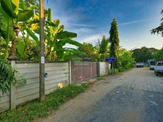 Haus zum Kauf mit 3 Zimmer in Khlong Sam Wa, Bangkok