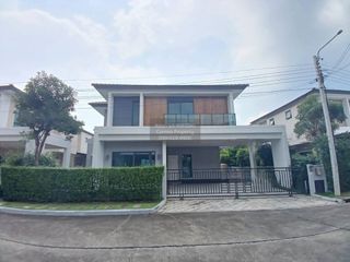 À vendre 4 chambres maison à Bang Yai, Nonthaburi