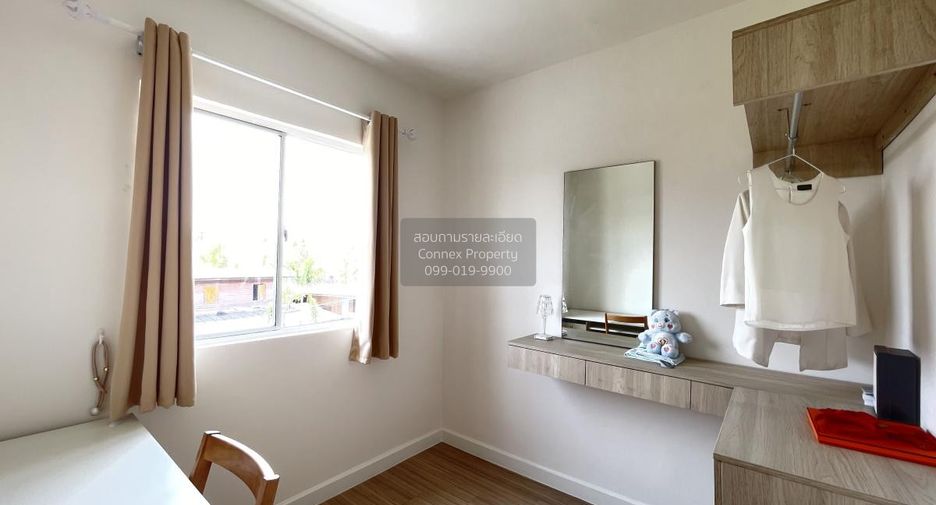 For sale 2 bedrooms townhouse in Bang Khae, Bangkok