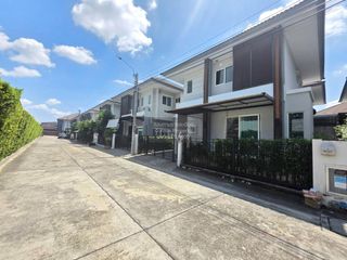 Haus zum Kauf mit 3 Zimmer in Bang Kruai, Nonthaburi