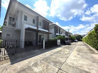 Haus zum Kauf mit 3 Zimmer in Bang Kruai, Nonthaburi