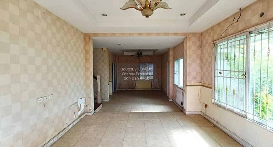 Casa en venta de 4 habitaciones en Mueang Nonthaburi, Nonthaburi