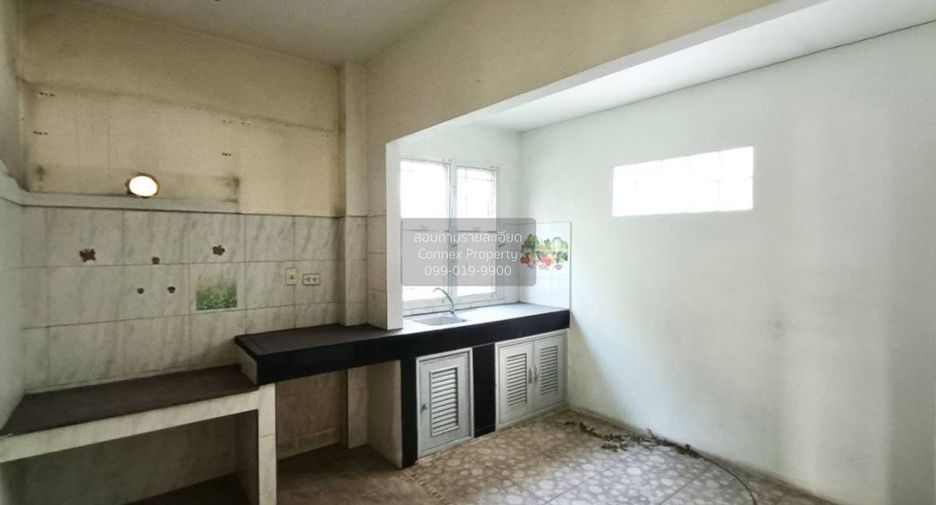 Casa en venta de 4 habitaciones en Mueang Nonthaburi, Nonthaburi