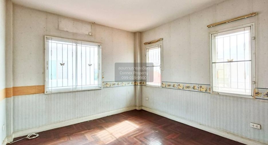 Casa en venta de 4 habitaciones en Mueang Nonthaburi, Nonthaburi