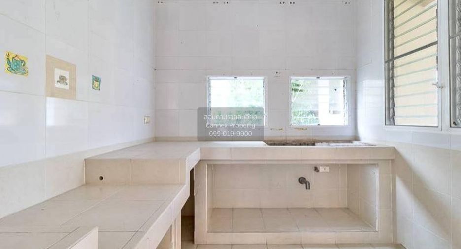 Haus zum Kauf mit 3 Zimmer in Lat Krabang, Bangkok