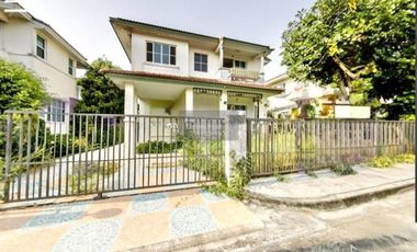 Haus zum Kauf mit 3 Zimmer in Lat Krabang, Bangkok