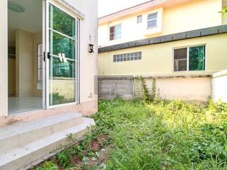 Haus zum Kauf mit 3 Zimmer in Lat Krabang, Bangkok