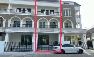 Reihenhaus zum Kauf mit 3 Zimmer in Bang Kruai, Nonthaburi