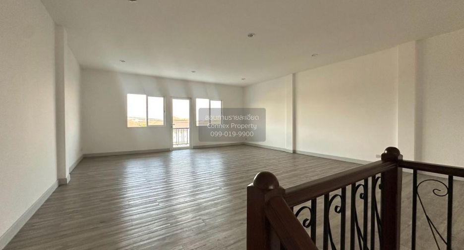 Reihenhaus zum Kauf mit 3 Zimmer in Bang Kruai, Nonthaburi