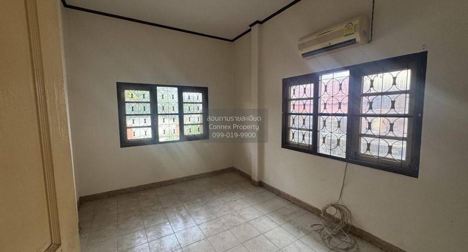 Haus zum Kauf mit 3 Zimmer in Bang Bua Thong, Nonthaburi