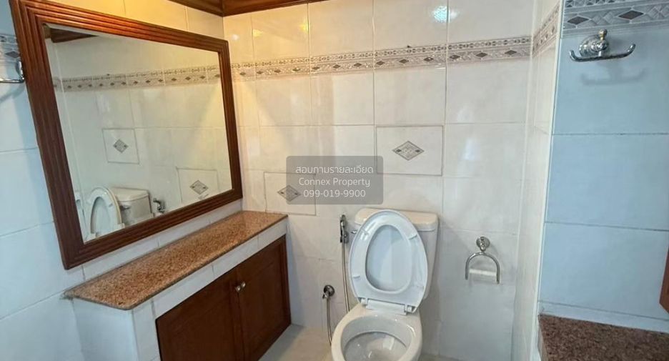 Condo en venta de 3 habitaciones en Chatuchak, Bangkok