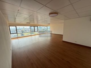 Condo en venta de 3 habitaciones en Chatuchak, Bangkok
