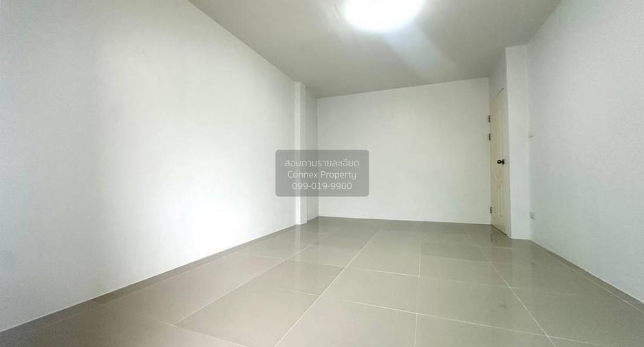 Reihenhaus zum Kauf mit 2 Zimmer in Bang Bua Thong, Nonthaburi