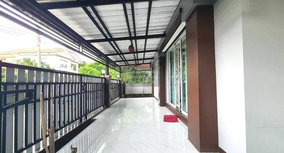 Haus zum Kauf mit 5 Zimmer in Bang Bua Thong, Nonthaburi