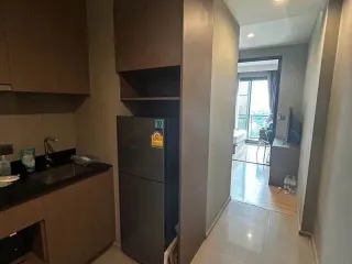 For rent studio condo in Phaya Thai, Bangkok
