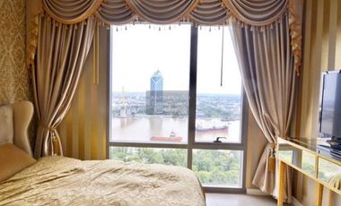 À louer 2 chambres condo à Yan Nawa, Bangkok