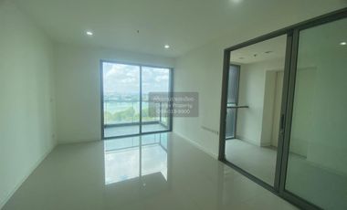 À louer 2 chambres condo à Yan Nawa, Bangkok