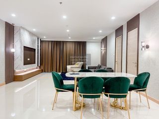 For rent 2 ベッドルーム condo in Yan Nawa, Bangkok