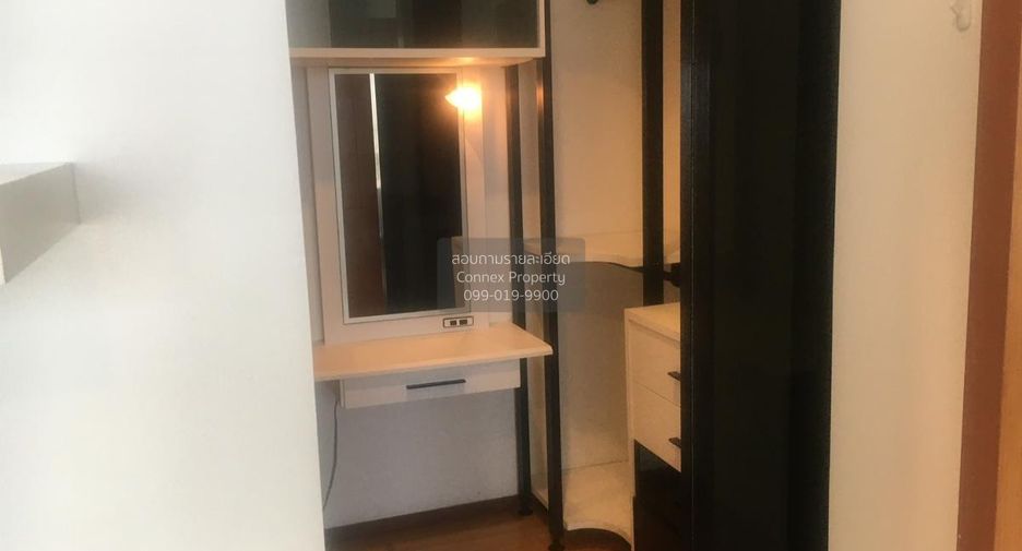 Wohnung zur Miete mit 1 Zimmer in Khlong San, Bangkok
