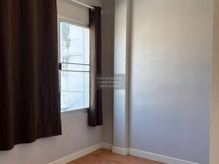 For rent 3 bedrooms townhouse in Mueang Samut Prakan, Samut Prakan