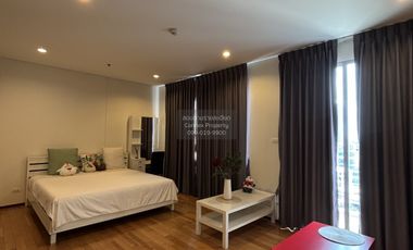 Wohnung zur Miete mit 1 Zimmer in Khlong San, Bangkok