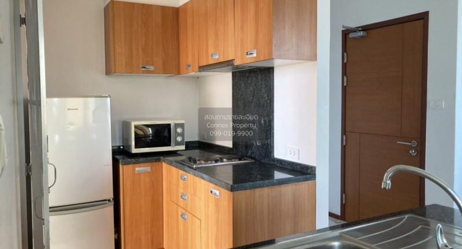 Wohnung zur Miete mit 1 Zimmer in Khlong San, Bangkok