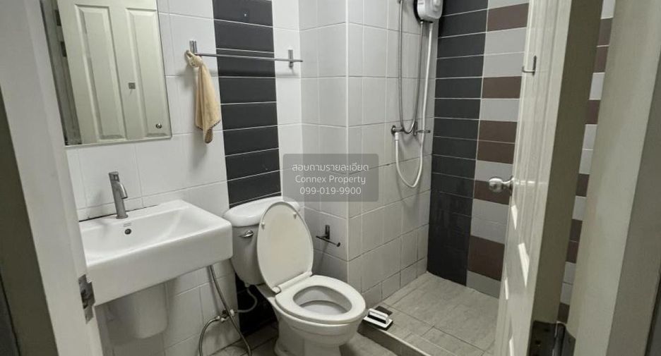 Wohnung zur Miete mit 1 Zimmer in Yan Nawa, Bangkok