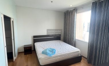 Wohnung zur Miete mit 1 Zimmer in Khlong San, Bangkok