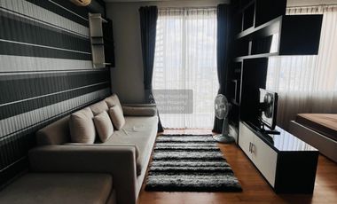 Wohnung zur Miete mit 1 Zimmer in Khlong San, Bangkok
