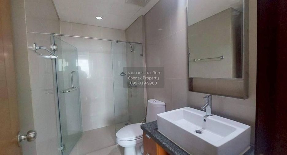 Wohnung zur Miete mit 2 Zimmer in Khlong San, Bangkok