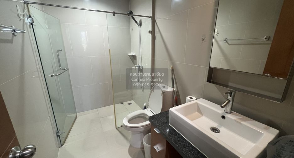 Wohnung zur Miete mit 1 Zimmer in Khlong San, Bangkok