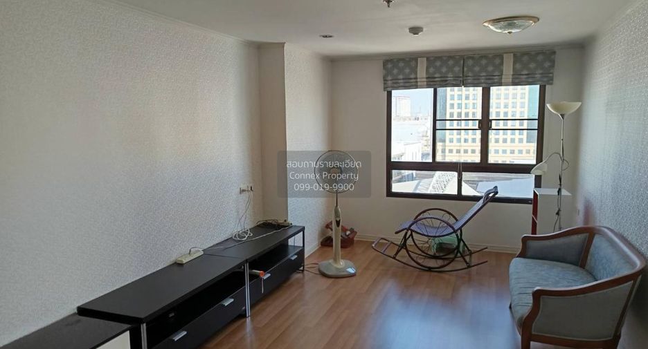 For rent 2 bedrooms condo in Bangkok Noi, Bangkok