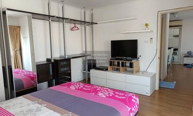 For rent 2 bedrooms condo in Bangkok Noi, Bangkok