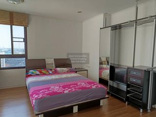 For rent 2 bedrooms condo in Bangkok Noi, Bangkok
