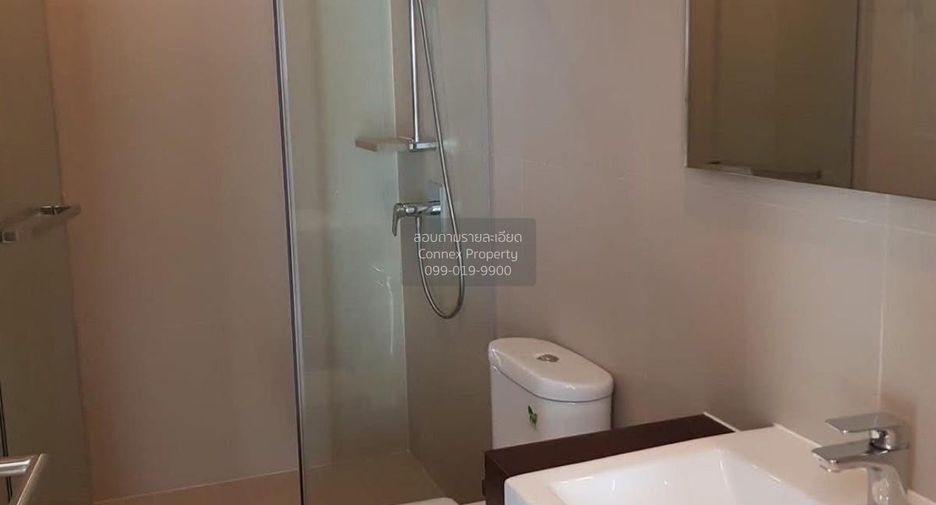 For rent 3 bedrooms townhouse in Suan Luang, Bangkok