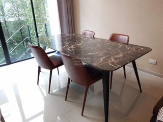 For rent 3 bedrooms townhouse in Suan Luang, Bangkok