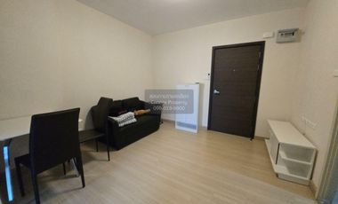 Condo en alquiler de 1 habitaciones en Huai Khwang, Bangkok
